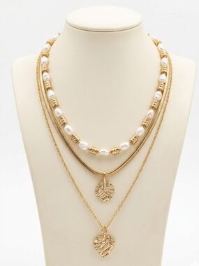 💫 ICING 💫 Gold-Tone 3-Strand Layered Necklace